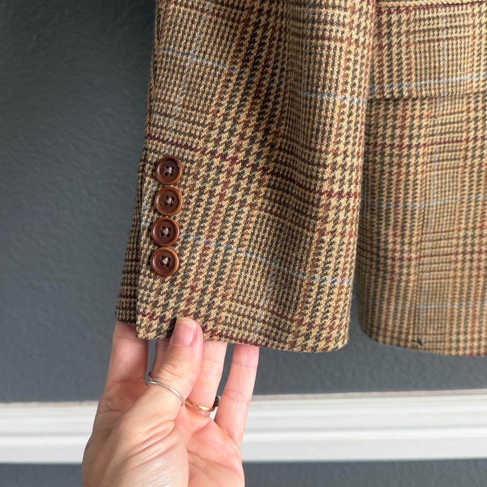Vintage wool and cashmere blazer - Picture 3 of 10